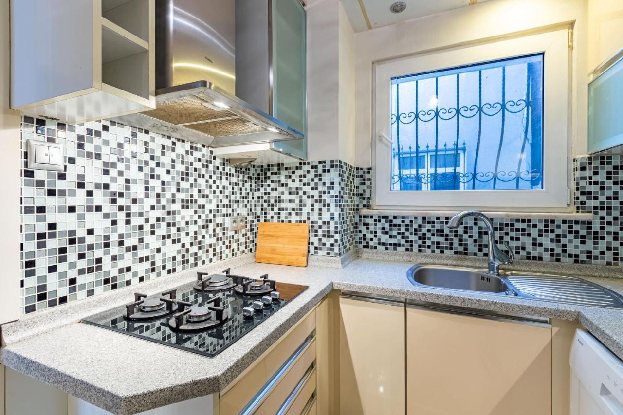 شقة اسطنبول  في Flat With Excellent Location In Tesvikiye, Sisli المظهر الخارجي الصورة